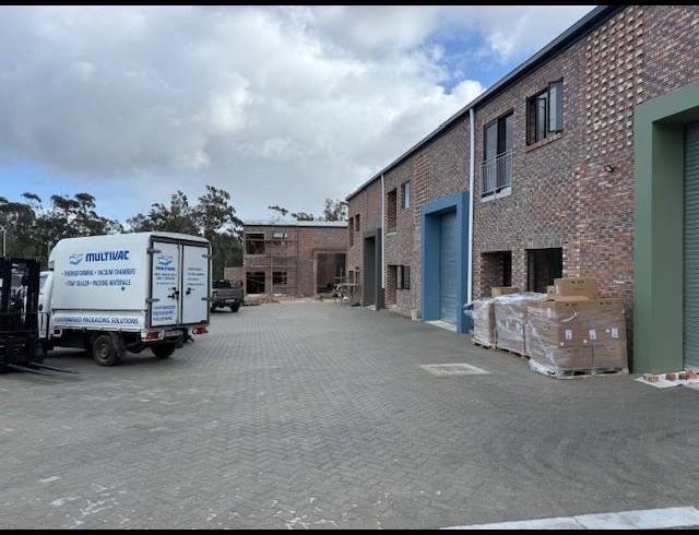 BUSINESS PROPERTY TO RENT IN FAIRVIEW